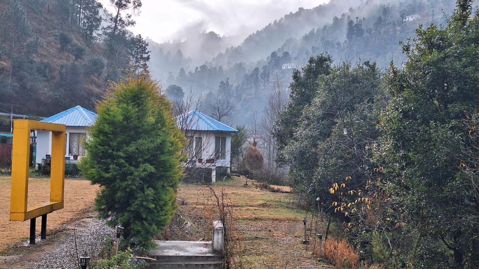 Blossom Bliss Resort Bhimtal Exterior photo